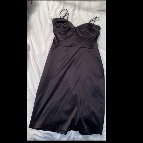 Black dress - Picture 1 of 2